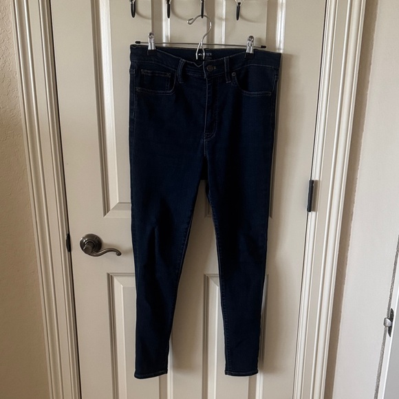 J. Crew Women's 8" Midrise Dark Blue Skinny Toothpick Jeans Size 28 EUC - Picture 2 of 8